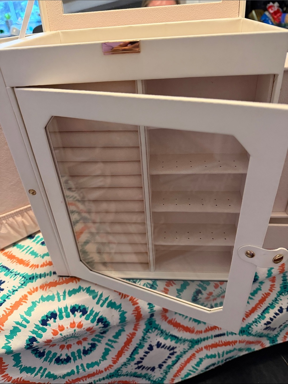 Compact Cream Jewelry Organizer Box w Glass Door 10.5w/7”deep/13”tall like new